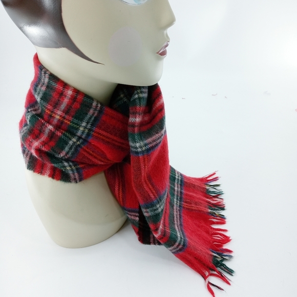 Vintage Red Tartan Plaid Lambs Wool Scarf - Picture 3 of 10